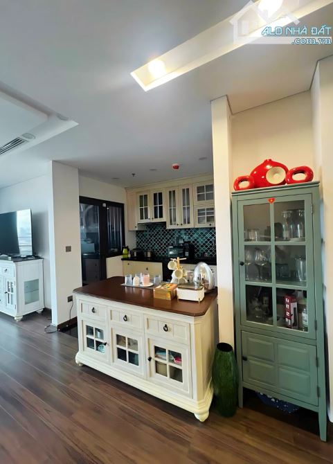 BÁN GẤP!Căn hộ cao cấp Green Diamond 93 Láng Hạ,150m2,3 PN, full nội thất Châu Âu, giá tốt - 1