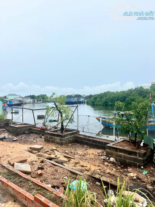 Bán gấp lô mặt tiền nguyễn thông 493m2 thổ cư, mặt sau giáp sông - 1