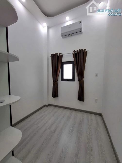 Bán nhà CĂN GÓC 2 TẦNG, Hẻm xe hơi 4M VINFAST ĐỖ CỬA ngang 5m, HUỲNH TẤN PHÁT nhỉnh 3 tỷ - 1