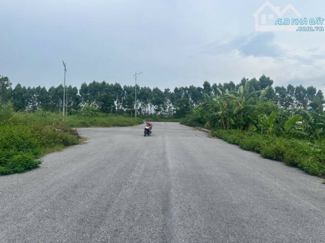 Bán Nhanh  Lô đất Biệt Thự Khúc Xuyên Nhìn Trung Tâm Thương Mai - 1