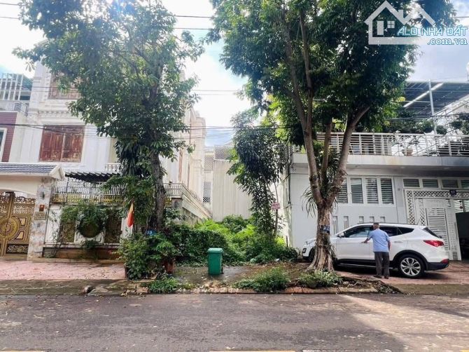 BÁN LÔ ĐẤT ĐẸP MẶT TIỀN ĐƯỜNG LÊ TRỌNG TẤN KHU METRO - DT: 5x23,6m - H: ĐÔNG NAM - 7,7 TỶ - 1