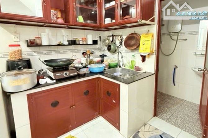 Bán nhà hẻm, Lê Quang Định, Bình Thạnh, 25 m² (4m x 6m), 2 tầng - Giá 3.8 tỷ TL - 1