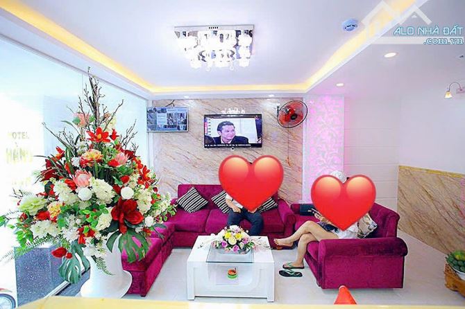 Bán KS 8 tầng MỚI MT đường Đinh Tiên Hoàng. DT 75m2. Chỉ 28tỷ - 1