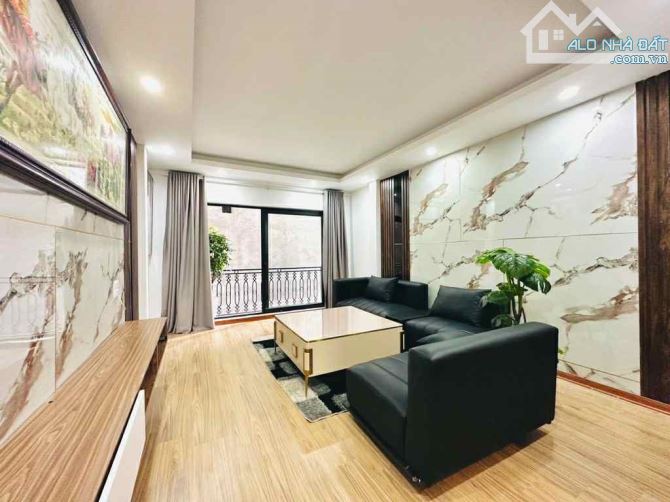 NHÀ PHỐ LÒ ĐÚC, DT 49M2, PHÂN LÔ, 3 TẦNG, GARA OTO, YÊN TĨNH, GIÁ 10 TỶ. - 1