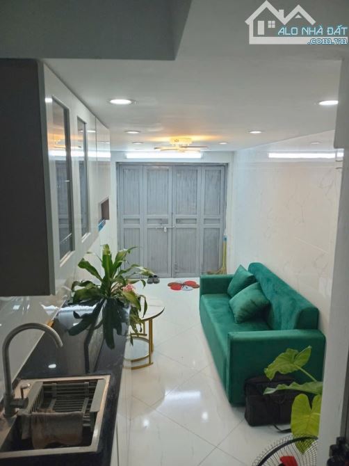 BÁN NHÀ MINH KHAI CHỈ NHỈNH 4 TỶ, 5 TẦNG, SỔ ĐỎ CHÍNH CHỦ, - 1