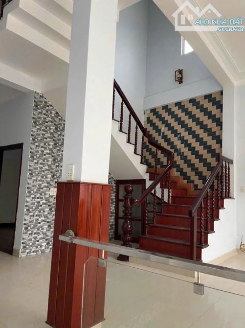 🌟 SIÊU PHẨM NHÀ 2 TẦNG – LÔ GÓC 2 MẶT TIỀN – NỞ HẬU 🌟  📍 - 1