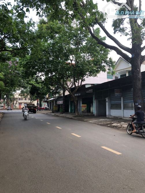 BÁN ĐẤT TẶNG NHÀ – MẶT TIỀN KD NGUYỄN VIẾT XUÂN - 1