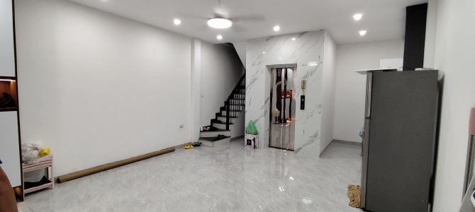 Nhà đẹp 6 tầng thang máy ngõ 279 Đội Cấn, 40m2 gần oto, full nội thất. Giá 11.5 tỷ - 1