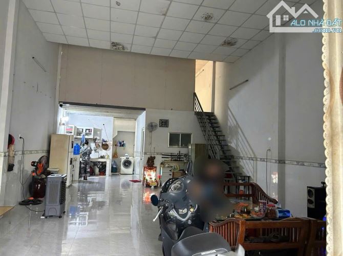 Cấp 4 đúc lửng hẻm 1/ đường Tân Thới Hiệp 21, DT 5,8x18 nỡ hậu 6,3m giá 5,6 tỷ TL - 1