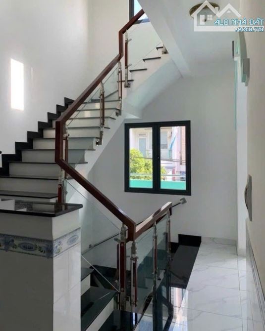 NHÀ VIP HXH PHAN HUY ÍCH, GÒ VẤP - 168M² (7X24M), 3 TẦNG, SÁT EMART - CHỈ 16.8 TỶ! - 1