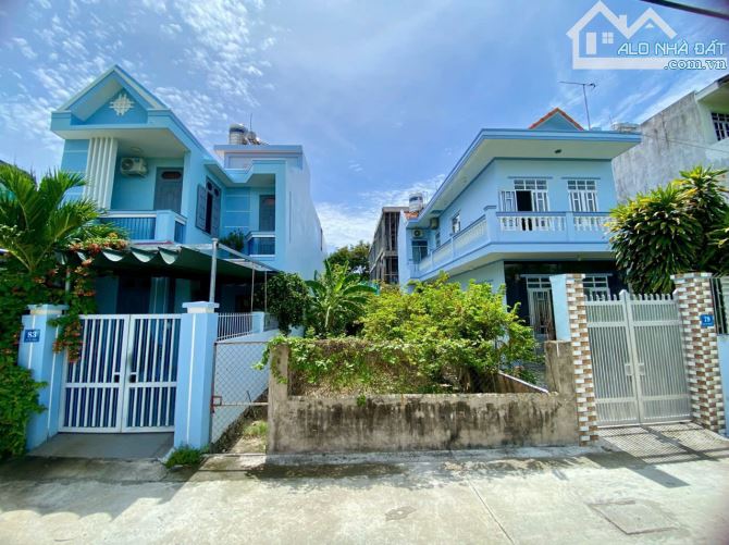 Cần bán đất mặt tiền Sử Hy Nhan cách biển 500m đường oto 8m, sổ đỏ đất ODT - 1