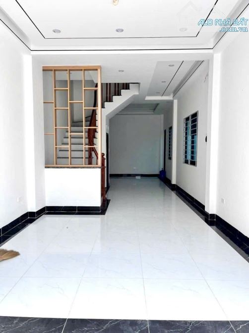 NHÀ CHUẨN HÌNH, 35m ô tô lùi cửa Tả Thanh Oai, 3.x tỷ, không lỗi - 1