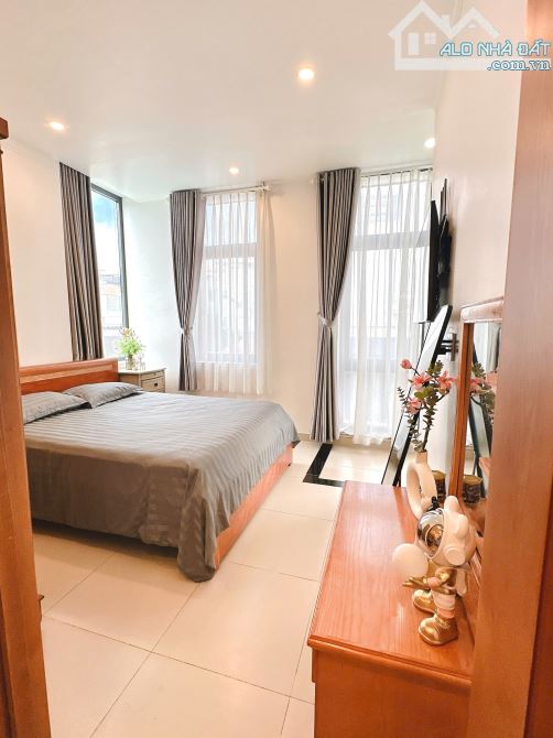 CẦN BÁN NHANH TÒA CHDV 15 PHÒNG FULL NỘI THẤT P.2, PHÚ NHUẬN - DÒNG TIỀN 140TR/THÁNG - 1