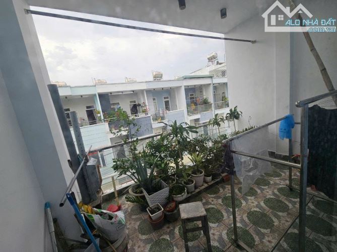 BÁN NHÀ HẺM 6M ĐƯỜNG 21- NGUYỄN XIỂN, 4,3X12M, 3 TẦNG, 5,2 TỶ - 1