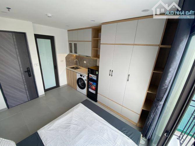 Cho Thuê CCMN 24 Phố Lụa Vạn Phúc Hà Đông 20m2 Studio Cửa Sổ Ban Công Giặt Riêng Thang Máy - 1