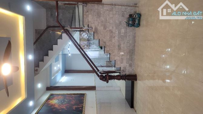 NHÀ ĐẸP 3 TẦNG NGAY HƯƠNG LỘ 3- HẺM THÔNG 26/3 CẠNH AEON TÂN PHÚ- 56M2(4×14)- CHỈ HƠN 5 TỶ - 1