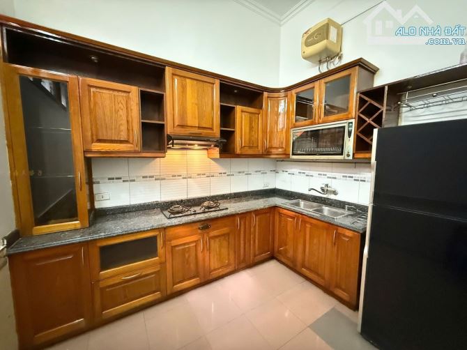 Bán nhà Trần Cung, DT 38m, MT 3,8m, lô góc, mặt ngõ 4m, nhà mới, tặng full nội thất - 1