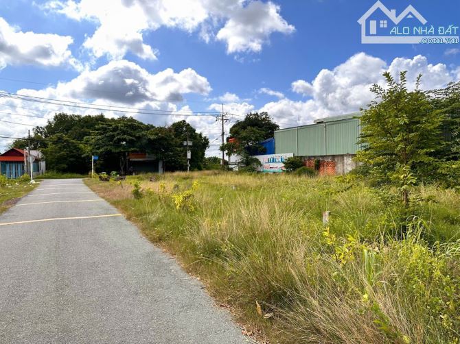 Bán đất gần tỉnh lộ 15 - Cây Gõ.  Xã An Nhơn Tây- Củ Chi ☘️ 5x22m ☘️ Thổ cư 92m2 📍2ty450 - 1