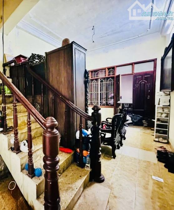 NHÀ 5 TẦNG NGUYỄN TRÃI - GẦN VINHOMES - 6PN - Ở SƯỚNG, LÀM CCMN CỰC TỐT - 1