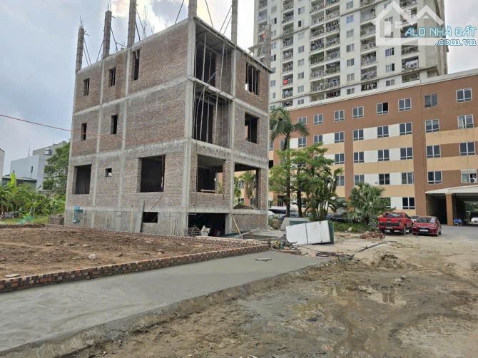Bán đất biệt thự Tân Việt, Đức Thượng, 180m2, đường 24m, gần đường quốc lộ 32 - 1