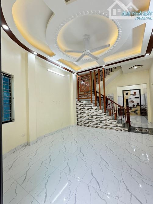 BÁN NHÀ TRẦN HUY LIỆU, Ô TÔ ĐỖ CỬA, 50M2, 2 TỶ 600 TR - 1