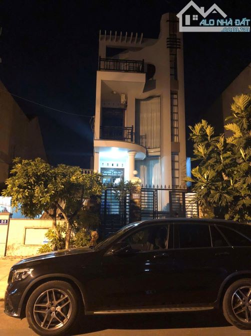 Cần bán nhà 3 mê hướng Đông, mặt tiền đường Nguyễn Thế Bảo tp Tuy hoà - 1