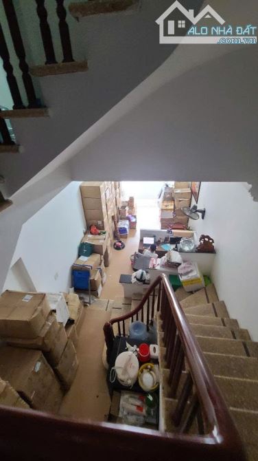 BÁN NHÀ NGUYỄN KHOÁI GẦN CHỢ, GẦN CHỢ, NGÕ THÔNG, GẦN TRƯỜNG 32M GIÁ 5,5TY - 1