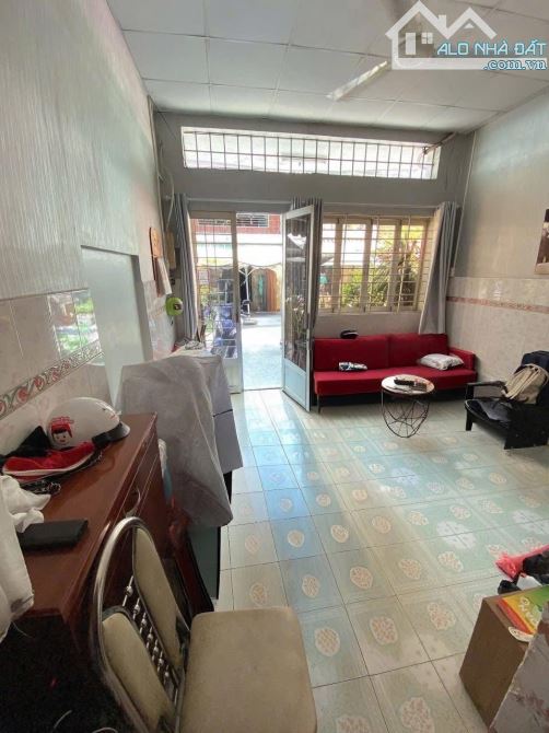 Siêu Phẩm Quận 8 - 65m² - Ngang 4.3m - Nở Hậu Tài Lộc 4,4m - 2 Tầng - Hẻm Xe Tả - 7.x Tỷ - 1
