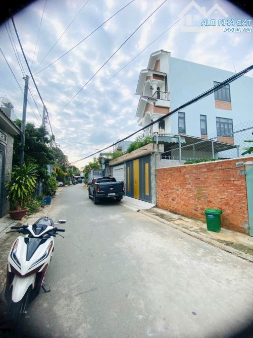 Bán lô đất, ngay cầu Hoá An, đường nhựa 6m thông chỉ 3,6 tỷ - 1