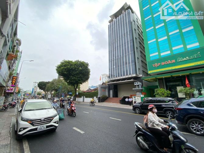 Bán Tòa Nhà Văn Phòng Nguyễn Bỉnh Khiêm, P. Sài Gòn - 2 Hầm 9 Tầng - 12x28 - 1