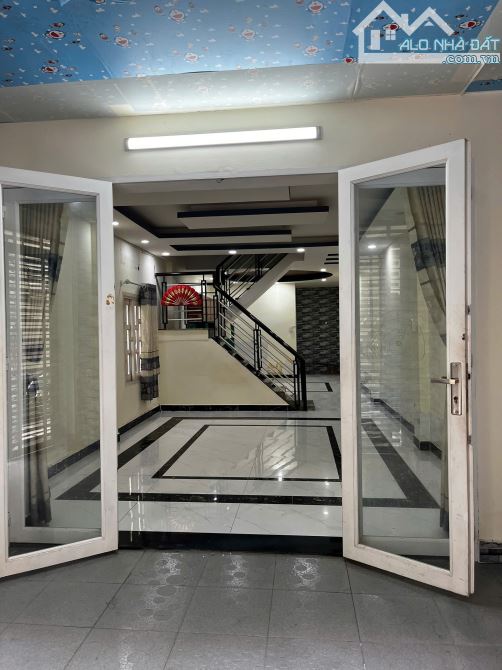 Bán Nhà DƯƠNG QUẢNG HÀM P6 GÒ VẤP - 2 TẦNG BANCOL VÀO Ở NGAY - GIÁ 5.65 TỶ TL - 1