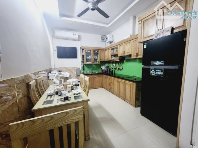 Bán nhà Đội Cấn 45m2, siêu đẹp, 10m ra mặt phố, 9 tỷ - 1