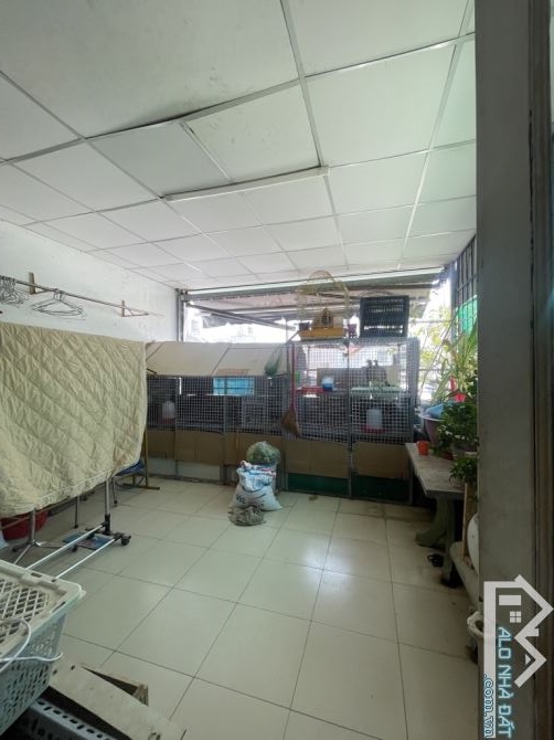 Tân Phú -Nhà Ốp gổ lô gốc vào ở ngay - Hẻm xe tải 40m2-3 tầng -Nhỉnh 4 tỷ - 1