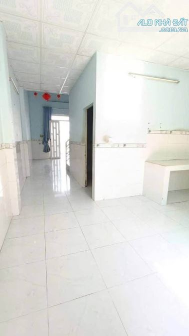 Bán gấp căn nhà ở Tân Hiệp- Hóc Môn. Giá 730 triệu, DT 110m2, SHR. - 1