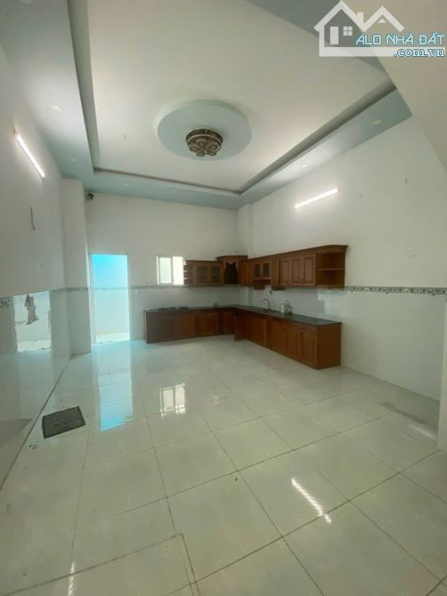 Nhà phố 5x20m 5 tầng 7PN 7WC – KDC Khang Điền Bình Chánh – SHR vuông vức– giá 8,8 tỷ TL - 1