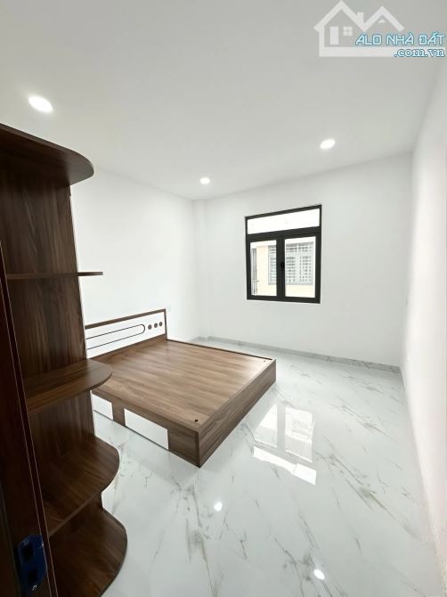 ĐƯỜNG NHỰA XE HƠI NÉ LIÊN KHU 10-11 PHAN ANH 4 TẦNG Không LỘ GIỚI 8M x 11M Chỉ 7.09 TỶ - 1