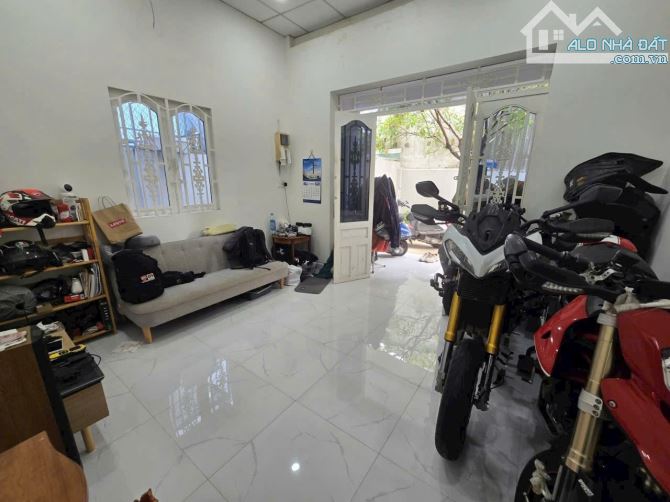 Nhà 113m² đường số 8, Linh Xuân, 2 PN, ngang 5.4m, giá 3.4 tỷ - 1