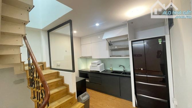 NHÀ MỚI ĐẸP PHỐ HÀNG THAN,25M2 TRƯỚC NHÀ SÂN RỘNG RÃI, 10M Ô TÔ 4 TẦNG, 5.5 TỶ. - 1