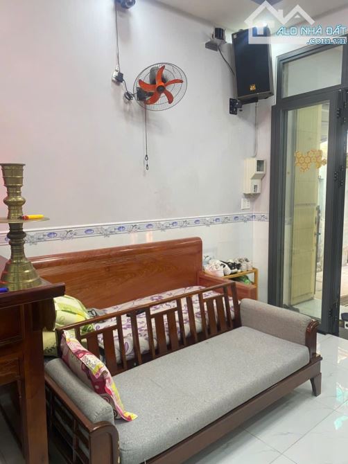 Bán nhà quận 8 ngay cầu Nguyễn Tri Phương, Dt 3,5x11 1lầu giá 3tỷ800 tl. - 1