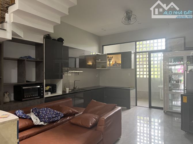 🏤BÁN NHÀ 3 TẦNG ĐÚC KIÊN CỐ-HÒA MINH, LIÊN CHIỂU , ĐÀ NĂNG.  • Diện tích đất: 90m² – D - 1