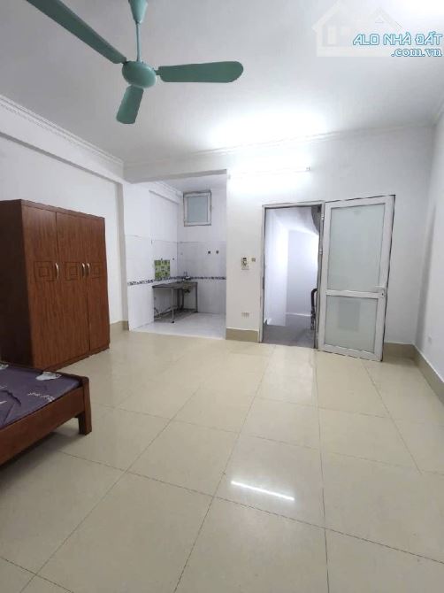 Bán nhà 6 tầng Long Biên, dân xây, cách mặt phố 30m, diện tích rộng, dt 73m2, giá 8 tỷ+ - 1