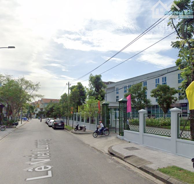 Bán Nhà 3 Tầng mặt tiền kinh doanh đường Lê Viết Lượng, phường Xuân Phú, Tp.Huế - 1