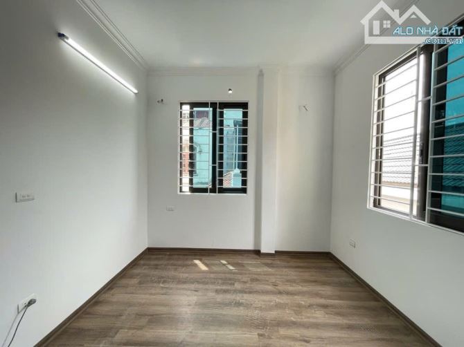 PHÚC ĐỒNG LONG BIÊN – 33M² – LÔ GÓC – 4 TẦNG – 4 NGỦ – 6,25 TỶ – THOÁNG SÁNG - 1