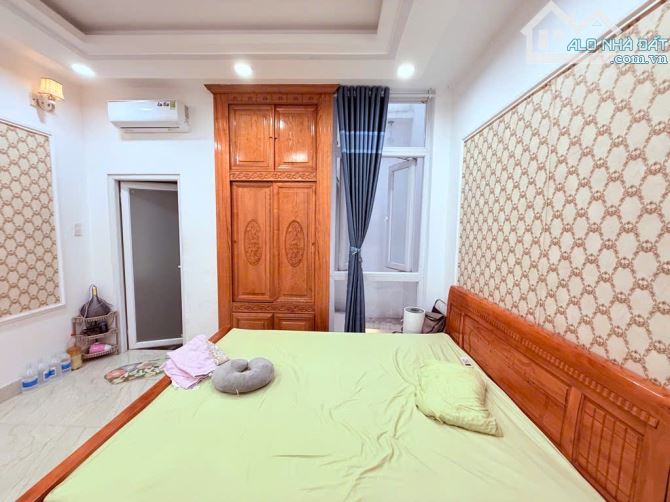 Nhà Phố 4 Tầng Thiết Kế Hiện Đại Trong Khu Phân Lô P 13 Quận Gò Vấp - 1
