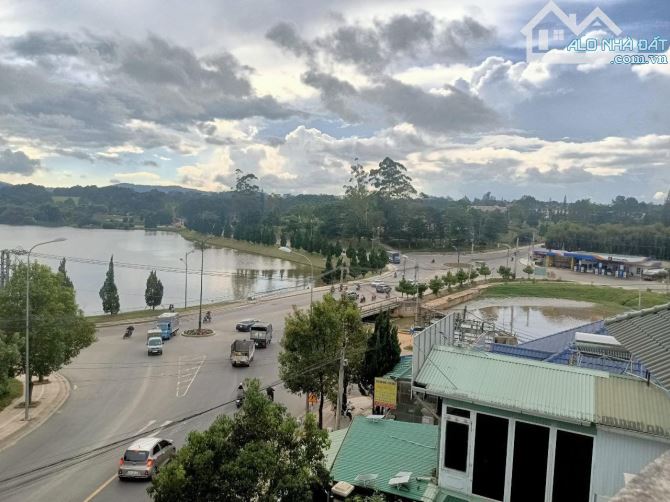 BÁN BIỆT THỰ VIEW TRỰC DIỆN HỒ XUÂN HƯƠNG - CÁCH HỒ CHỈ 10 MÉT -MẶT TIỀN SƯƠNG NGUYỆT ÁNH - 1