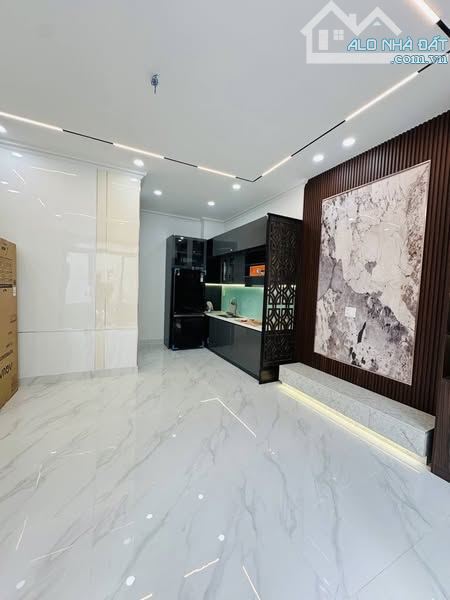 NHÀ ĐẸP NGUYỄN VĂN NGHI - SÁT CHỢ GÒ VẤP - 4 TẦNG - 36M2 - NHỈNH 6 TỶ - 10