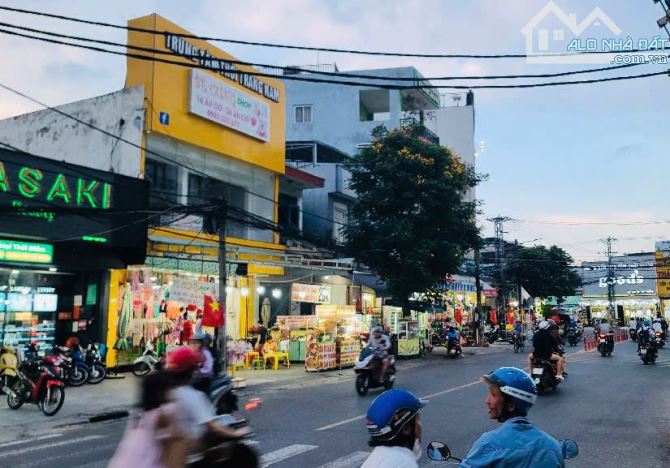 BÁN GÓC 500M2 NGANG 11M MẶT TIỀN ĐƯỜNG ÂU CƠ, HÒA KHÁNH BẮC, LIÊN CHIỂU CHỈ 24 TRIỆU/M2 - 1