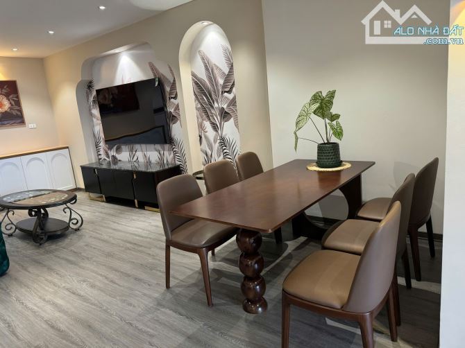 Bán Căn Hộ Thăng Long Garden Minh Khai, full nội thất, đồ điện tử, 132m, 3PN, Gía 86 tr/m - 1
