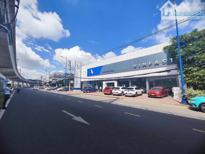Biệt thự hồ bơi An Phú – DT 234m² (8.7x27), 1 trệt 2 lầu - 1