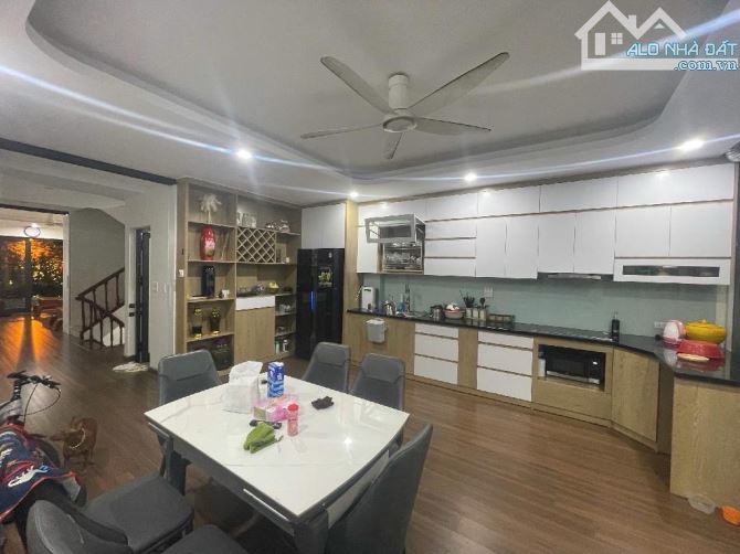 MẶT PHỐ TÔ VĨNH DIỆN – VỈA HÈ – 2 MẶT THOÁNG – 5 TẦNG THANG MÁY – KINH DOANH VÔ ĐỐI - 1